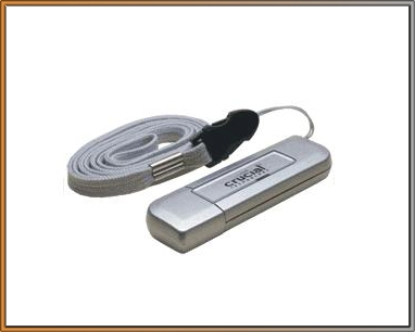 Media asset (photo, screenshot, or image in full size) related to contents posted at 3dfxzone.it | Image Name: crucial_gizmo_1gb_usb_2.0_1.jpg